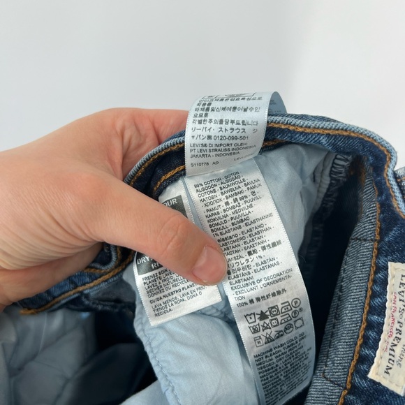 Levi’s Ribcage Straight Jeans High Rise Button Fly - Picture 7 of 8